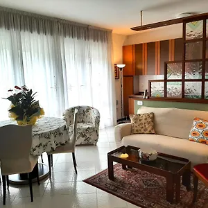 casa-di-iana.hotelslidodijesolo.com/